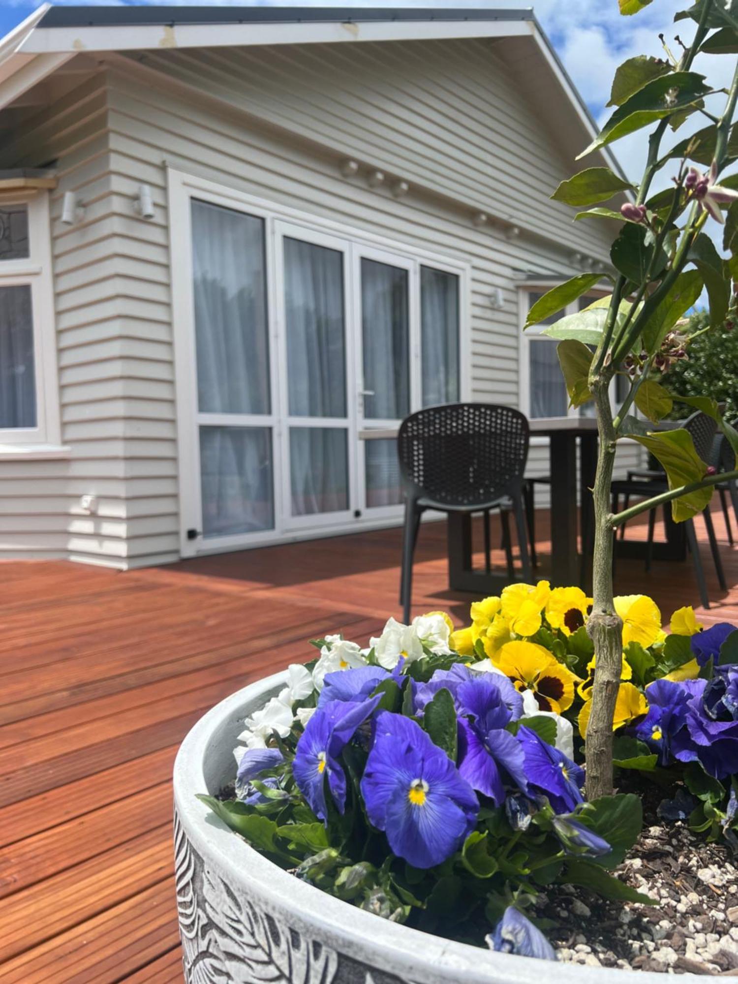 Pinot Villas Martinborough Εξωτερικό φωτογραφία